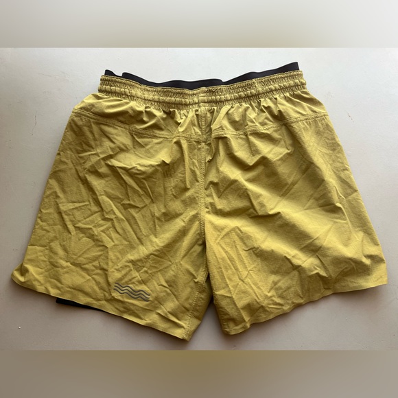 Janji Running Shorts - 5” Inseam - Picture 2 of 4